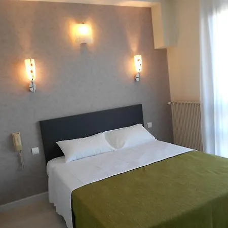 Hotell Aire De La Baie 2*